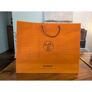 Hermès Orange Paper Shopping Bag With Rope Handles 24 x 18 x 7